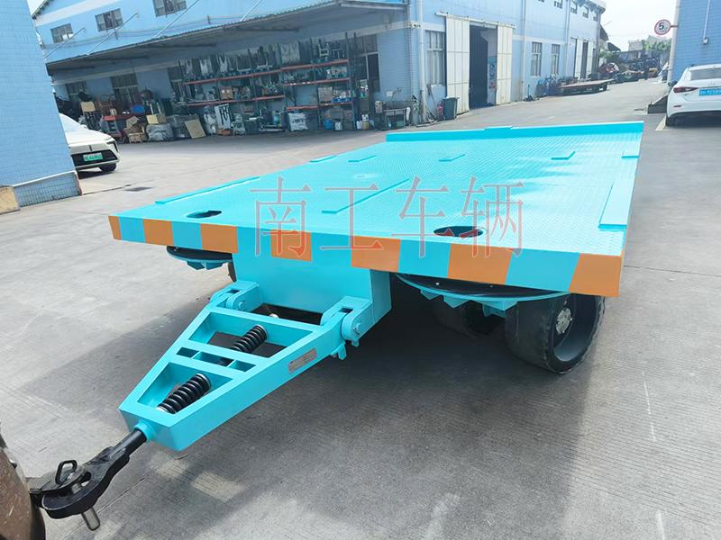 18吨可横移重型(中国)科技公司 四个转盘工具拖车