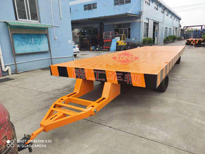 30吨重型(中国)科技公司带四个转盘I.jpg
