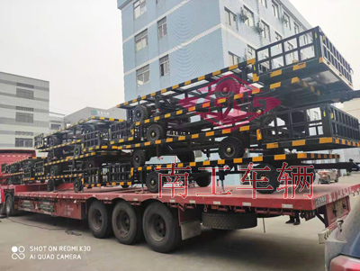 4吨骨架式(中国)科技公司带小尾箱2I.jpg