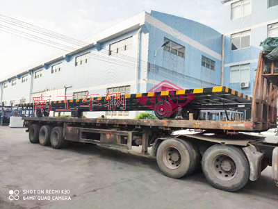 15吨13米加长骨架型(中国)科技公司3I.jpg