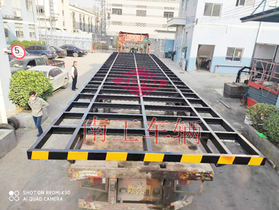 15吨13米加长骨架型(中国)科技公司I.jpg
