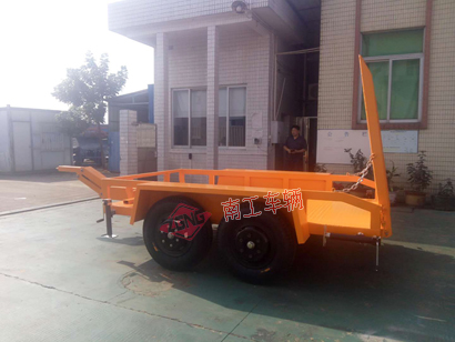 3吨ATV(中国)科技公司 小轿车拖车4I.jpg
