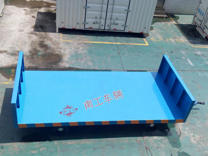 20吨前后护栏重型(中国)科技公司3I.jpg
