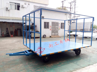3吨前后高护栏全挂(中国)科技公司2I.jpg