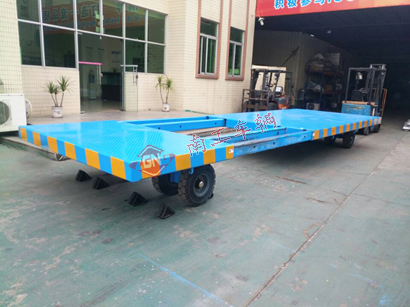 15吨可伸缩型(中国)科技公司1I.jpg