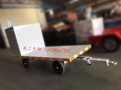带工具柜1吨(中国)科技公司1I.jpg