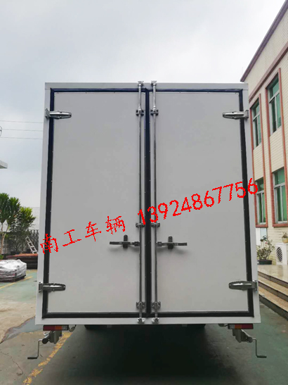 1.5吨白色厢式(中国)科技公司2I.jpg