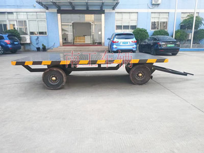 5吨带垂直刹车牵引(中国)科技公司4I.jpg