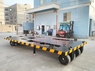 10.5吨牵引箱变(中国)科技公司（预制舱拖车）I.jpg