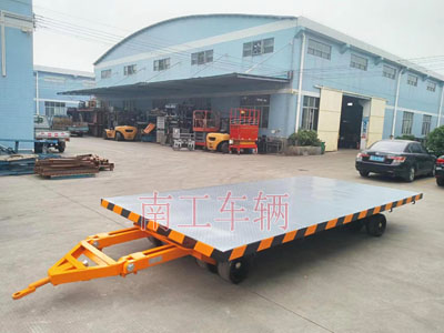 10吨中型牵引(中国)科技公司1I.jpg