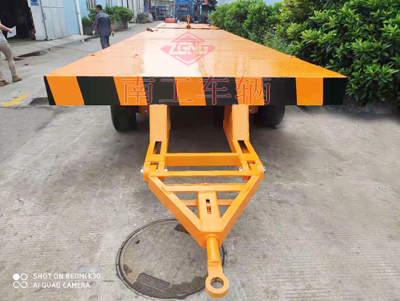 30吨重型(中国)科技公司带四个转盘1I.jpg