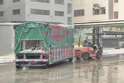 升降雨篷(中国)科技公司6I.jpg