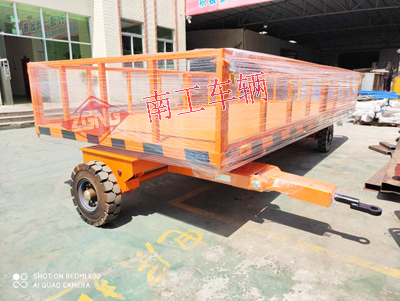 5吨护栏型(中国)科技公司 全挂车4I.jpg