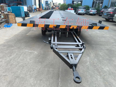 22吨重型方舱牵引(中国)科技公司3I.jpg