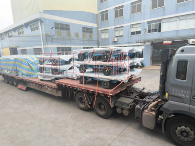 3吨全挂式牵引(中国)科技公司可拆护栏4I.jpg