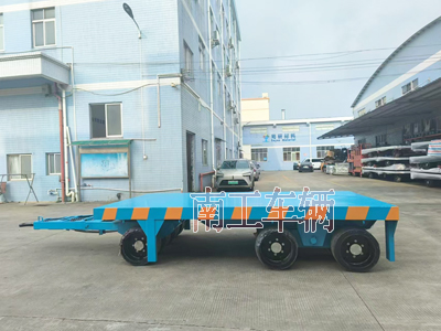 40吨重型(中国)科技公司 无动力牵引全挂工具拖车3I.jpg