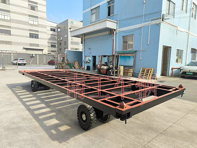 12吨骨架式(中国)科技公司 带角锁刹车全挂车2I.jpg